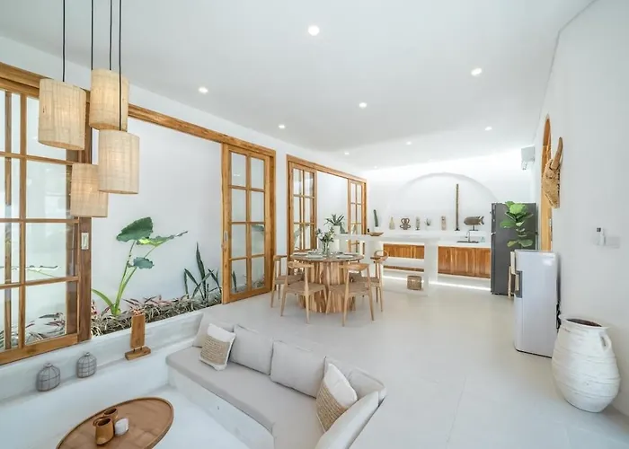 Asin - New Tropical & Modern 3br - Villa Canggu (Bali)